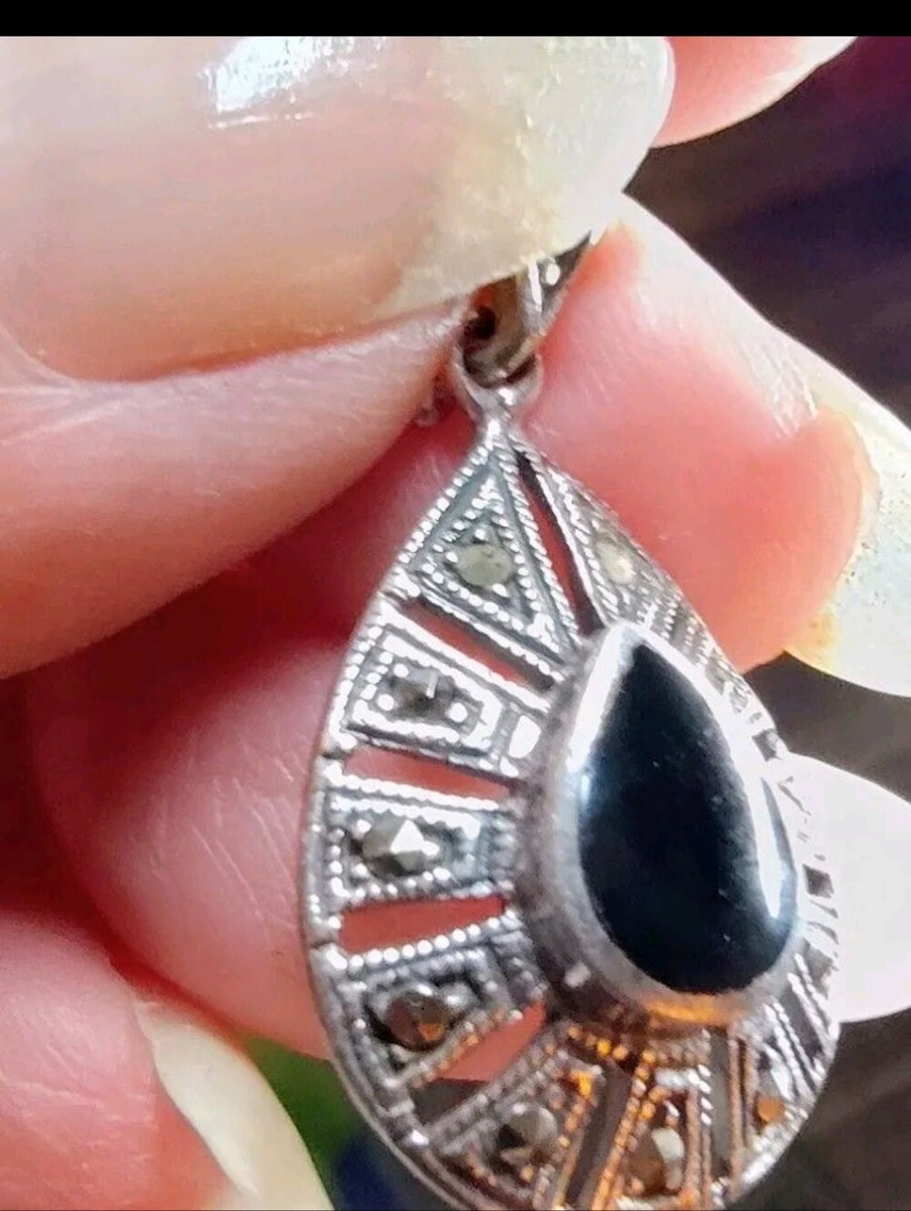 .925 Vintage Sterling Silver & Black Onyx w/Marcasite Pendant - Picture 4 of 5